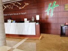 -上海虹桥君丽假日酒店(娄山关路地铁站店)