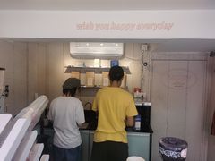 -happy coffee roastery