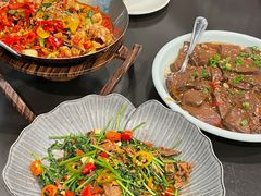 -洞庭鲜湘菜餐厅