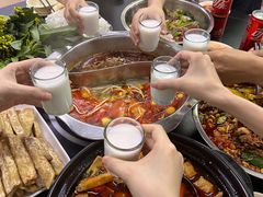 -周良天山牛杂城(天山路总店)