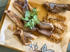 -沙龙酒家