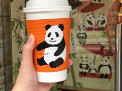 -熊猫一间店欧式奶茶铺