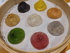 -乐忻皇朝(上海中心大厦店)