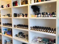 -墨more调香馆DIY自调香水(博雅国际中心B座店)