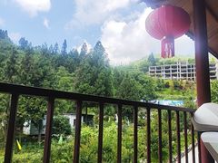 -鹿院坪生态旅游景区