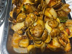 -马路牙子烧烤音乐酒馆(望京店)