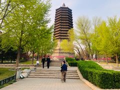 -玲珑塔公园