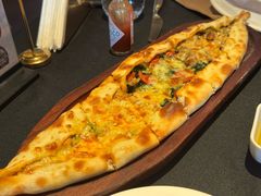 四季皮塔饼-Efes Turkish & Mediterranean Cuisine 艾菲斯餐厅(陆家嘴店)