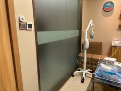 -上海仁爱医院口腔科 · 种植