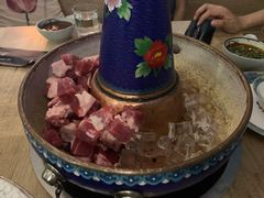 -毛辣果·贵州红酸汤牛肉火锅(西单店)