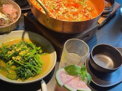 -Ameigo梅果·云贵川bistro(长宁来福士店)