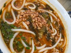 小锅米线-蝴蝶泉宾馆-中餐厅