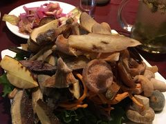 -野菌皇海景野生菌火锅(滨海大道店)
