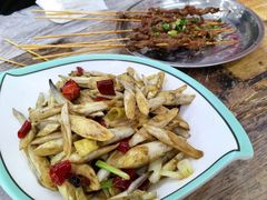 酸藕带爆鸭胗-小民大排档(马场角横路店)