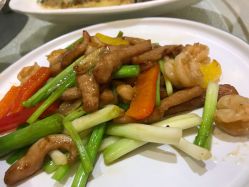 -三寓宾馆宴会厅