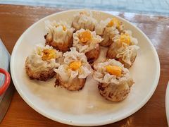 生煎咸蛋黄烧卖-鲜味烧卖店(斜西街店)