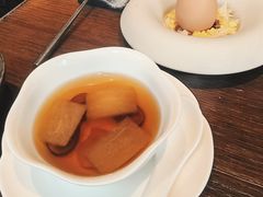 阿胶红糖炖梨-随堂里
