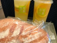 霸气橙子-奈雪的茶(深圳北站店)