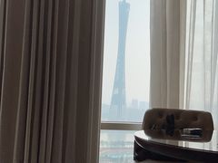 -广州富力丽思卡尔顿酒店