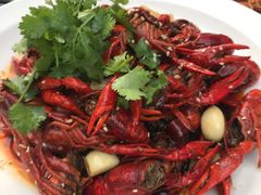 -六福烧烤酒馆(秦隆步行街店)