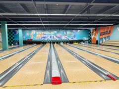 -极限PLAY运动娱乐新世界·团建派对表演休闲馆·室内高空游乐园