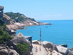 -红月湾海鲜饭店•沙滩海景(双月湾店)