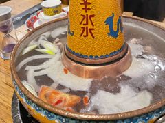 -毛辣果·贵州红酸汤牛肉火锅(西单店)