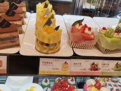 -罗森尼娜(解放西路店)