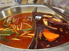 -黔哆哆地摊酸汤火锅(清湖店)