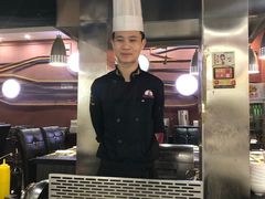 -利昂法式铁板主题餐厅(新奥购物中心店)