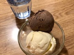 香草冰淇淋-必胜客(栖乐荟店)