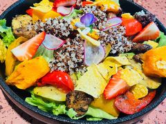 烤南瓜藜麦沙拉-La Terre乐田(万象城店)