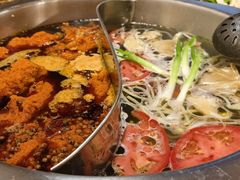 -岗上渣渣老火锅(两路口店)