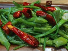 -隔壁老王·家常云南菜(皇冠店)