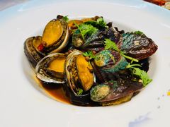 -东夷海鲜巨无霸(东夷小镇店)
