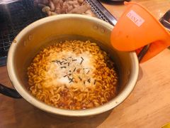 -肉甲韩国木炭烤肉(新壹街1店)