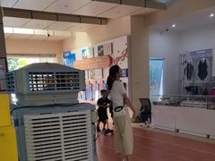 -奥冠体育华师附中恒温游泳馆