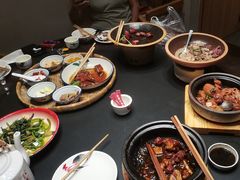 -广府乡下·饭庄(新港东路店)