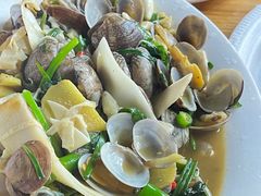 -两广烧蚝(新兴街店)