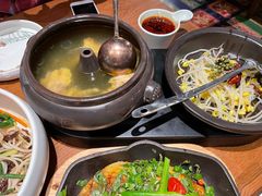 -云海肴·汽锅鸡·云南代表菜(天山百盛优客店)