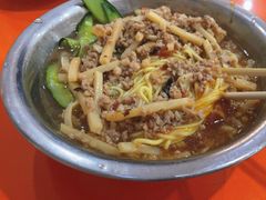 -南宁市连升风味小吃店
