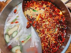 -乐山串串香老火锅(鼓楼店)