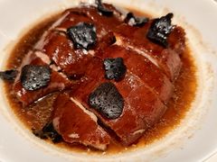 黑松露灌汤脆皮烧鹅-炳胜私厨(万象前海店)