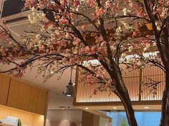 -蜜桃餐厅·伴山(湖滨商业街店)