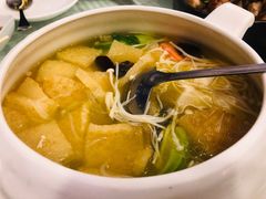 一品海鲜煲-江南村酒家
