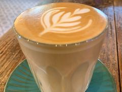 澳白-老麦咖啡馆·TheCottageCafe(静安寺店)