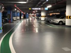-来福士广场-地下停车场