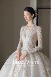 点击看大图 -Renee芮亦婚纱