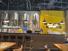 -HUZI虎滋精酿餐吧(京西大悦城店)