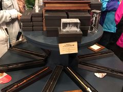 -九又四分之三站台哈利波特商店